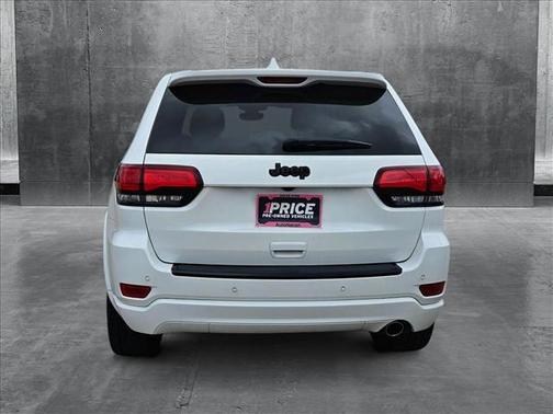2017 Jeep Grand Cherokee Altitude