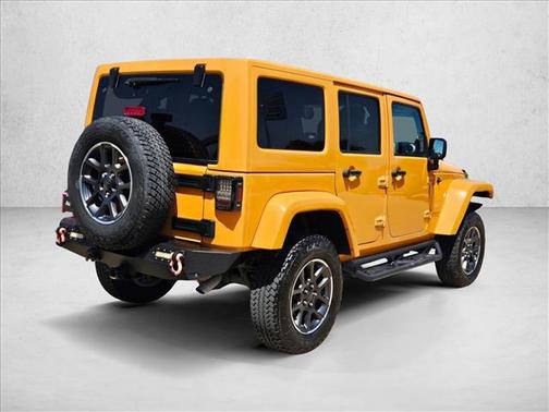 Dozer 2012 Jeep Wrangler Unlimited Sahara