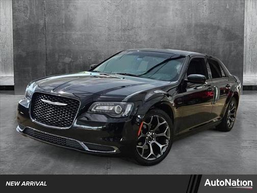 2018 Chrysler 300 Touring