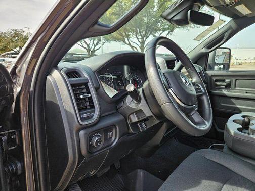 2026 RAM 2500 Warlock Crew Cab 4x4 6'4' Box