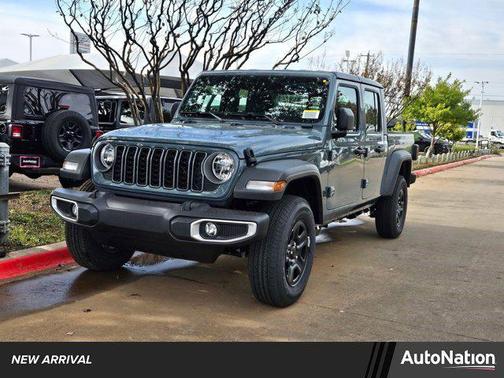 2026 Jeep Gladiator Sport