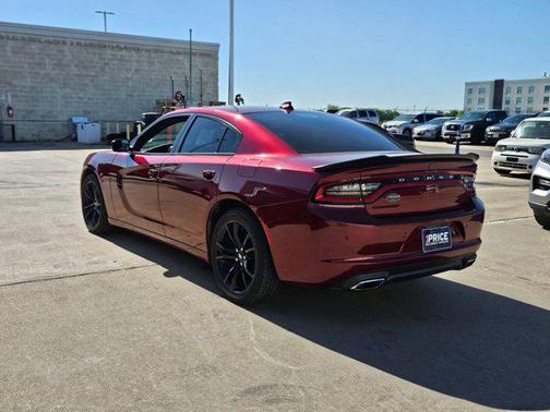 2018 Dodge Charger SXT Plus