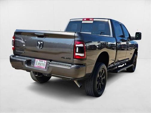 2023 RAM 2500 Laramie Crew Cab 4x4 6'4' Box