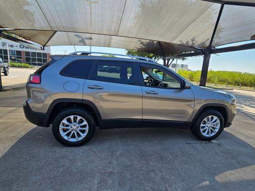 2021 Jeep Cherokee Latitude