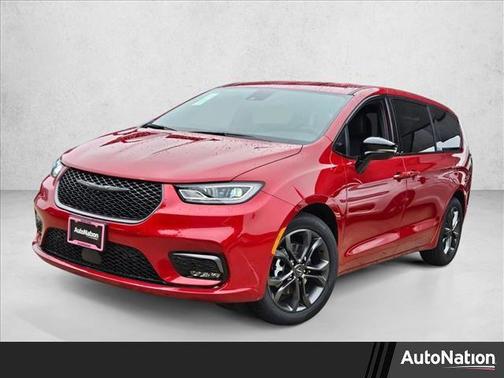 2026 Chrysler Pacifica L