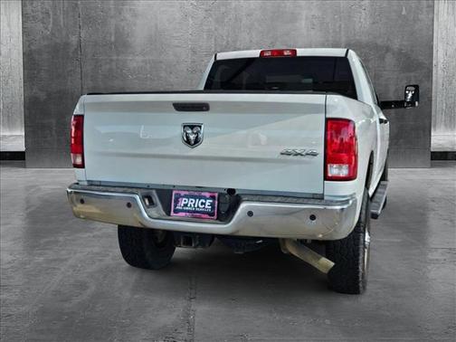 2018 RAM 2500 Tradesman Crew Cab 4x4 6'4' Box