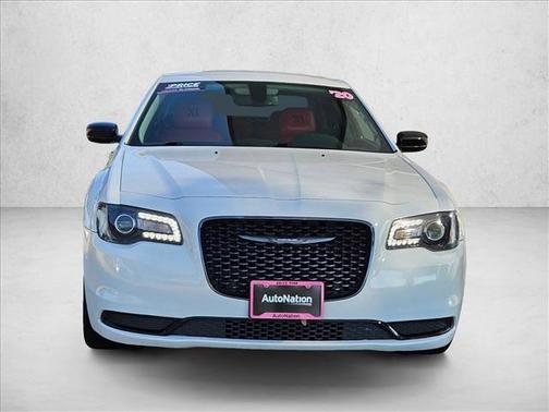 2020 Chrysler 300 Touring