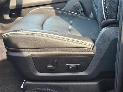 2026 RAM 2500 Laramie Mega Cab 4x4 6'4' Box