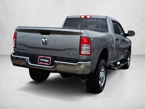 2022 RAM 2500 Big Horn Crew Cab 4x4 6'4' Box