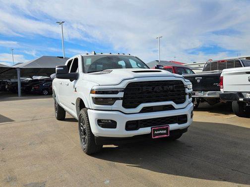 2026 RAM 2500 Limited Mega Cab 4x4 6'4' Box