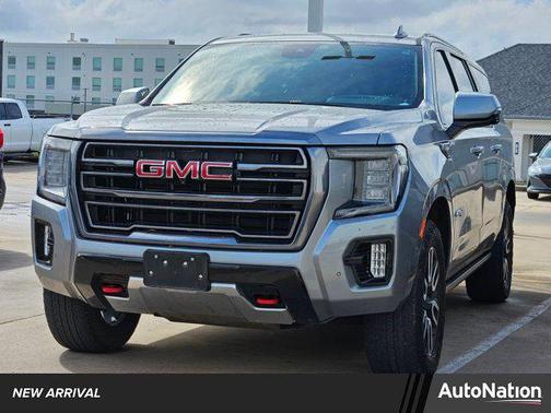 2024 GMC Yukon XL 4WD AT4