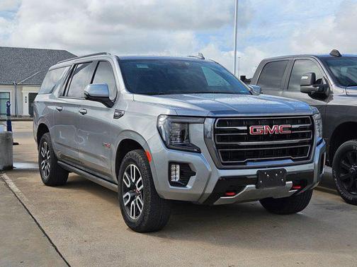 2024 GMC Yukon XL 4WD AT4