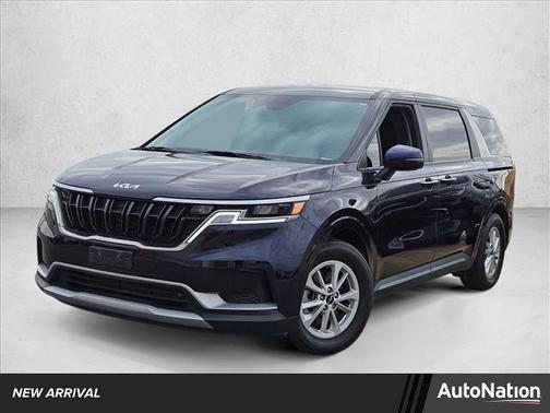 2024 Kia Carnival LX