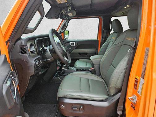 Joose Exterior 2026 Jeep Gladiator Mojave 4x4