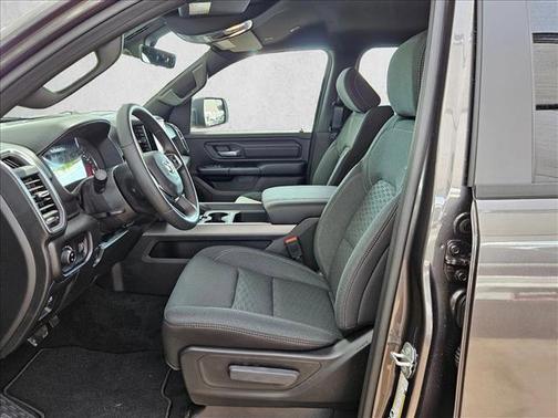 Granite Crystal Metallic Clearcoat 2026 RAM 1500 Express