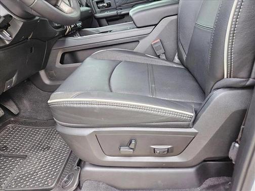 2025 RAM 2500 Limited Mega Cab 4x4 6'4' Box