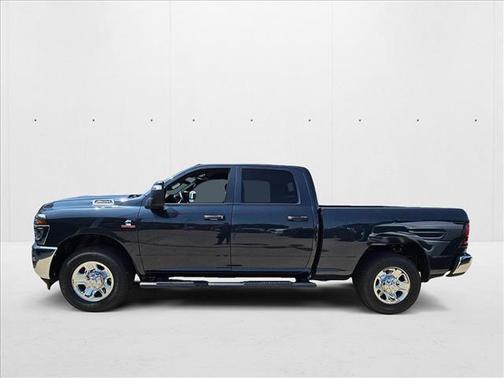 2025 RAM 2500 Tradesman Crew Cab 4x2 6'4' Box