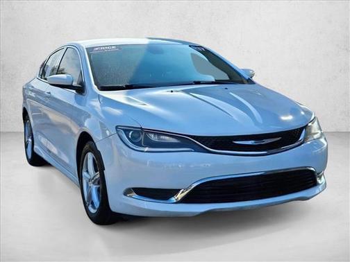 2017 Chrysler 200 Limited