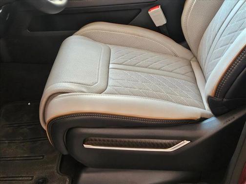 2025 RAM 1500 ST