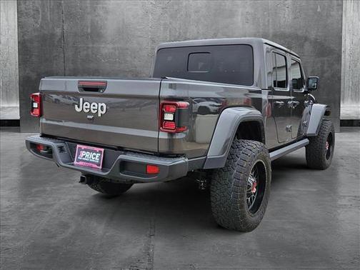 2022 Jeep Gladiator Overland