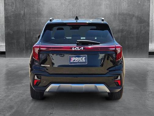 2024 Kia Seltos EX