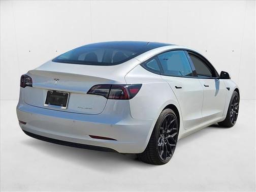 2021 Tesla Model 3 Long Range
