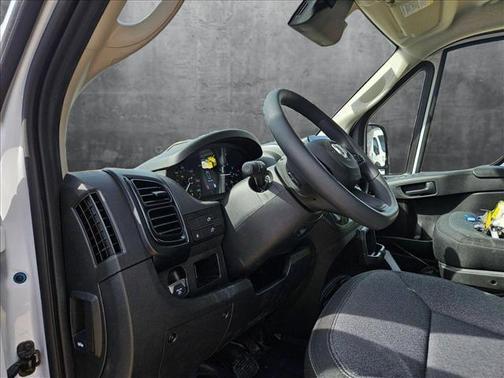 2025 RAM ProMaster 2500 Tradesman