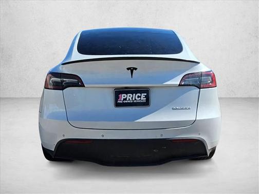 2022 Tesla Model Y Performance Dual Motor All-Wheel Drive