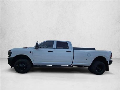 2026 RAM 3500 Tradesman Crew Cab 4x4 8' Box