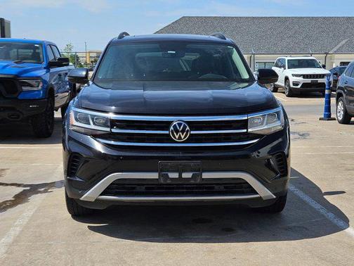 2022 Volkswagen Atlas 3.6L SE w/Technology