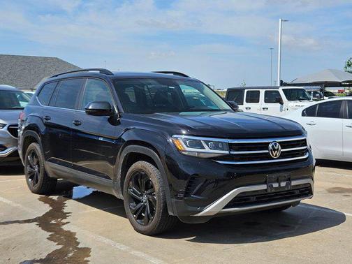 2022 Volkswagen Atlas 3.6L SE w/Technology