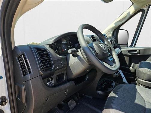 2025 RAM ProMaster 2500 Tradesman