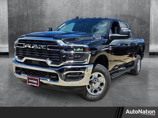 2025 RAM 2500 Tradesman Crew Cab 4x4 6'4' Box