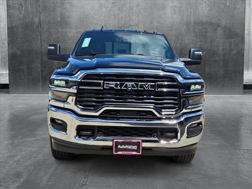 2025 RAM 2500 Tradesman Crew Cab 4x4 6'4' Box
