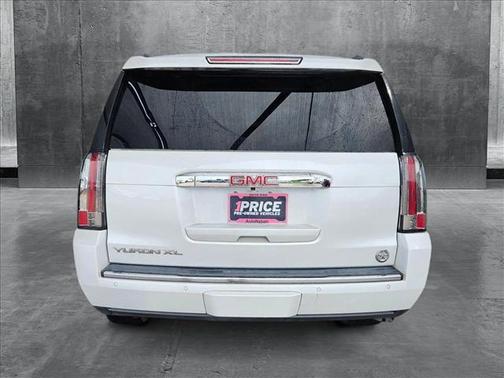 2017 GMC Yukon XL Denali