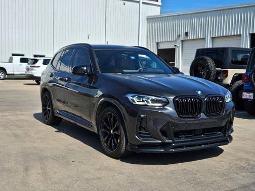 2023 BMW X3 M40i