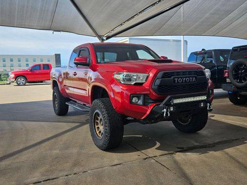 2016 Toyota Tacoma TRD Sport