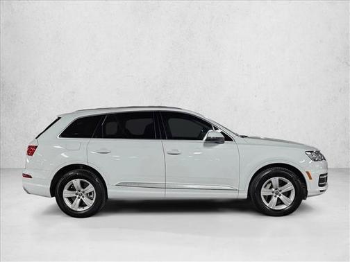 2019 Audi Q7 45 Premium Plus
