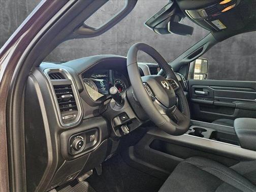 2025 RAM 2500 Lone Star Crew Cab 4x4 6'4' Box