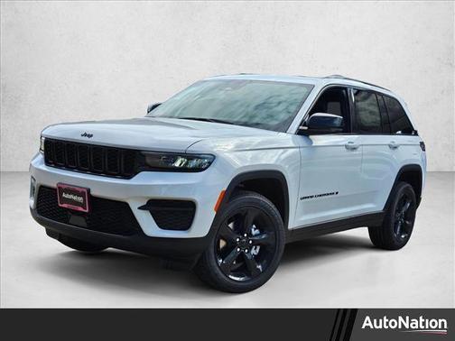 2025 Jeep Grand Cherokee Altitude