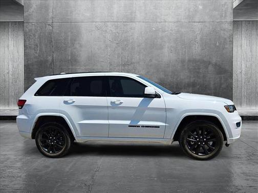 2021 Jeep Grand Cherokee Laredo