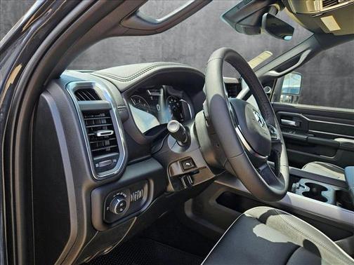 2025 RAM 2500 Laramie Crew Cab 4x4 6'4' Box