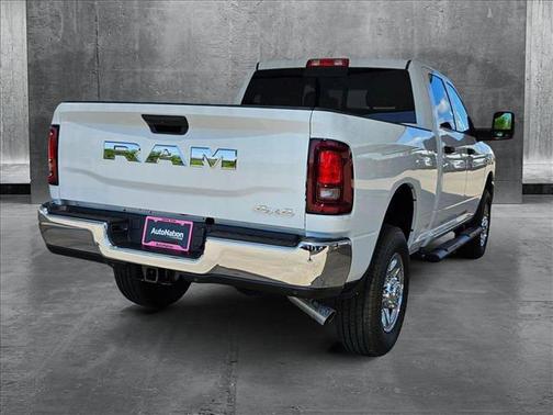 2025 RAM 2500 Tradesman Crew Cab 4x4 6'4' Box