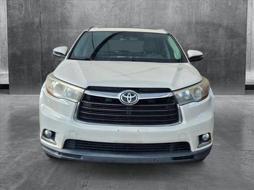 2016 Toyota Highlander Limited Platinum