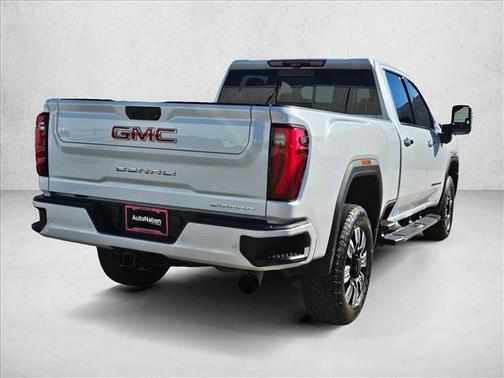 2024 GMC Sierra 2500 Denali