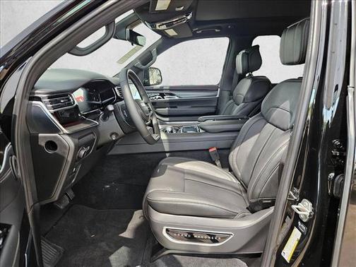High Gloss Black 2026 Jeep Grand Wagoneer L Summit Obsidian 4x4