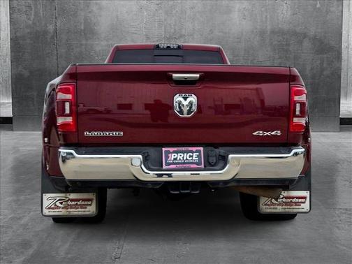 2019 RAM 3500 Laramie Crew Cab 4x4 8' Box