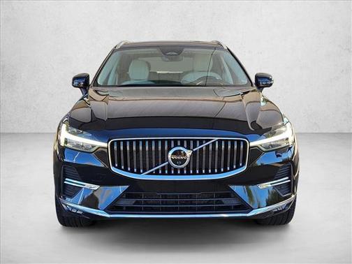 2022 Volvo XC60 B5 Inscription