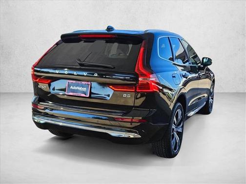 2022 Volvo XC60 B5 Inscription