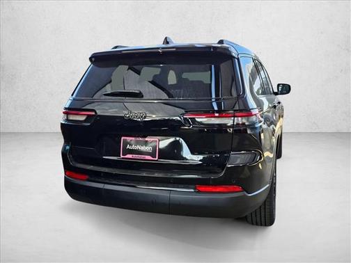 2025 Jeep Grand Cherokee L Altitude